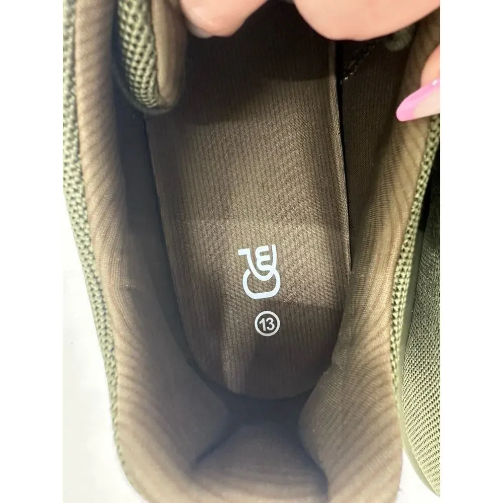 QMD mens sneakers
